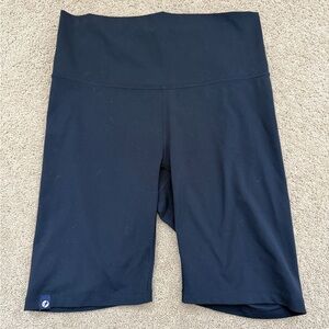 Women's Oiselle essential bird Shorts